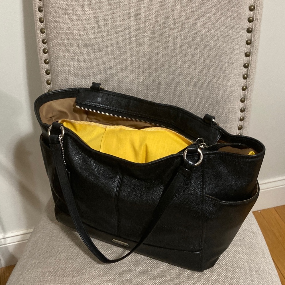 Handcrafted Handbag Pillowcase - Picture 4 of 5